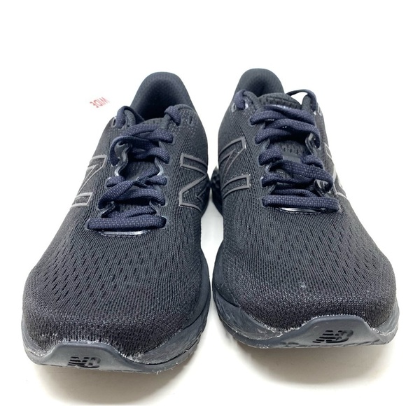 New Balance Women’s W880B11 running shoes XWIDE - Picture 3 of 7